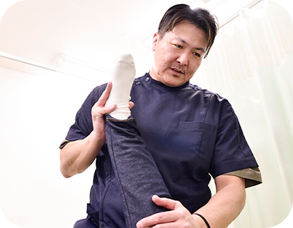 膝の痛み専門だからできる「原因の見える化」